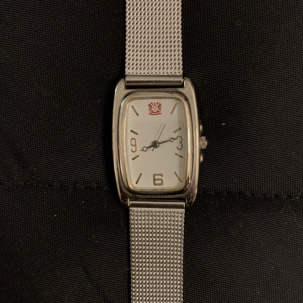 Rectangular Silver Mesh Watch With White Face - image 1